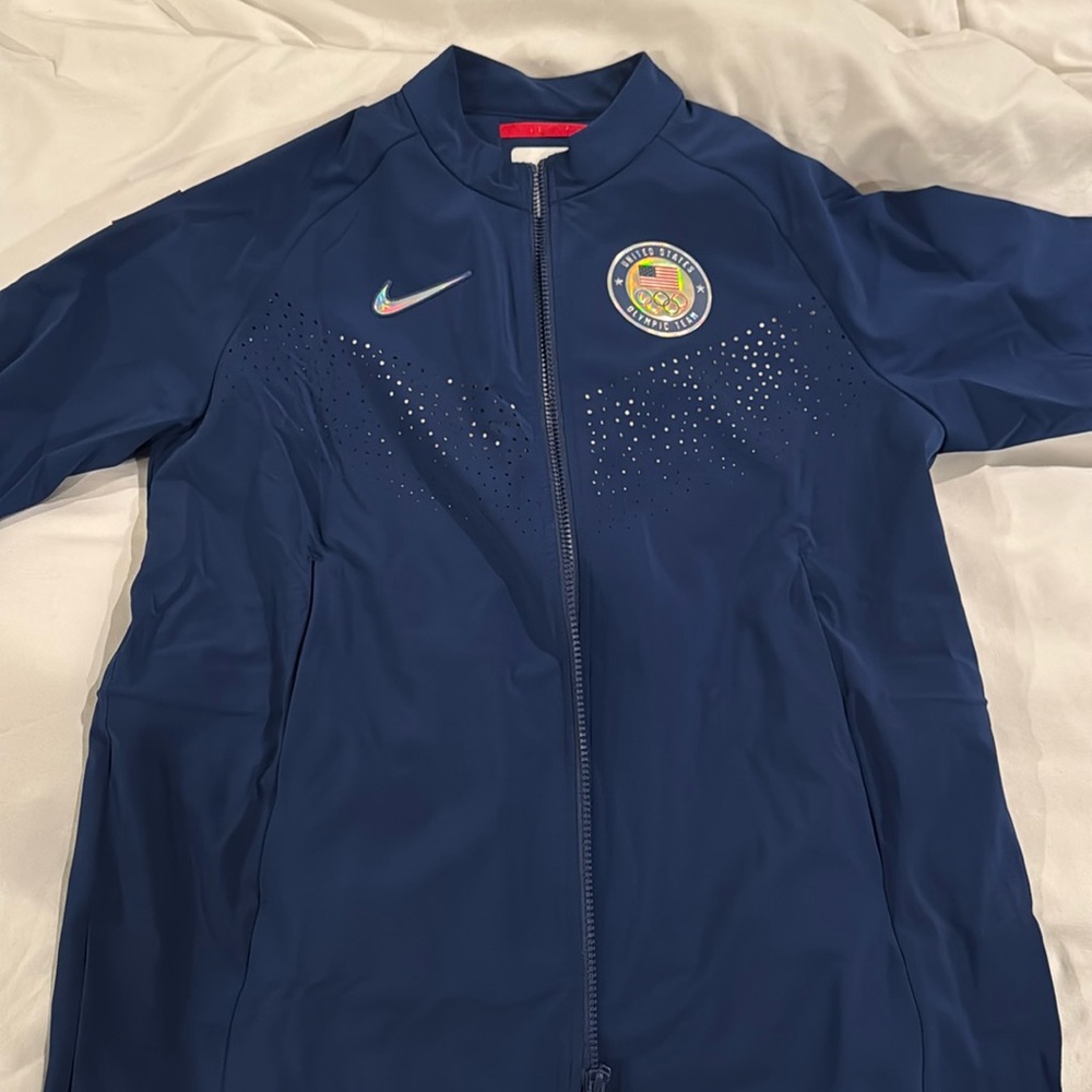 Team USA women’s Nike Olympic jacket size medium. New with tags.